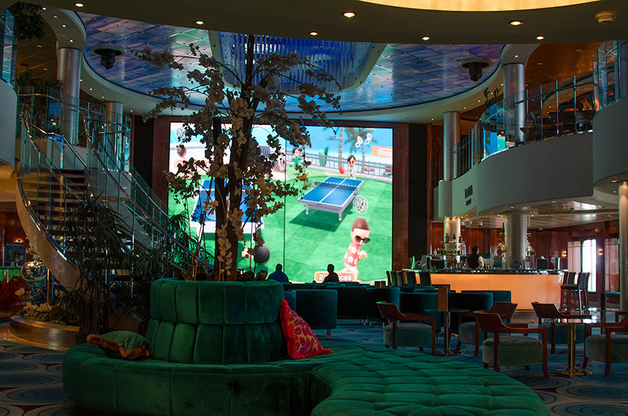 Playing Nintendo Wii on a really big screen