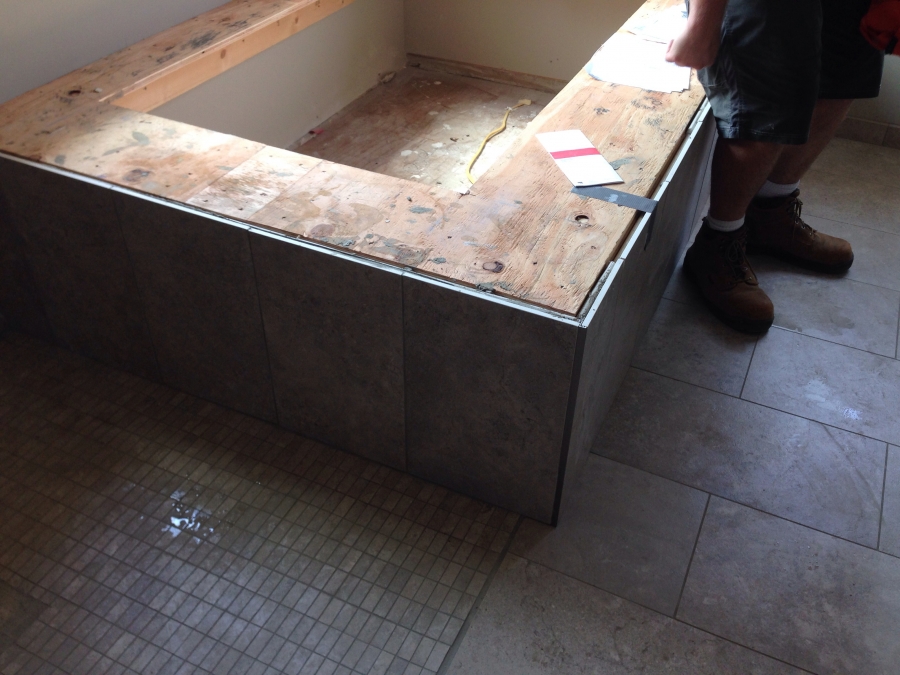 Tub
