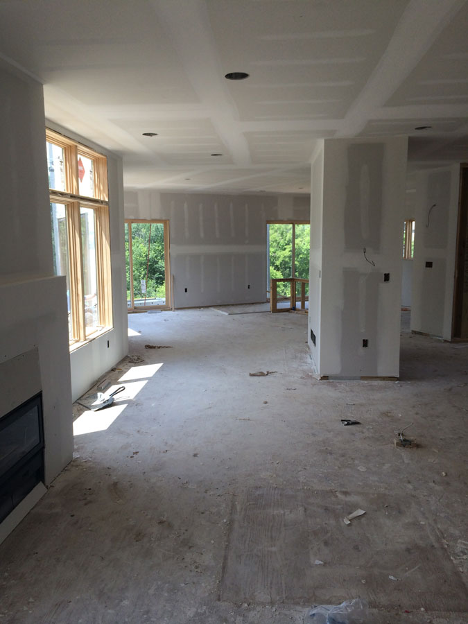 The sheetrock is up.